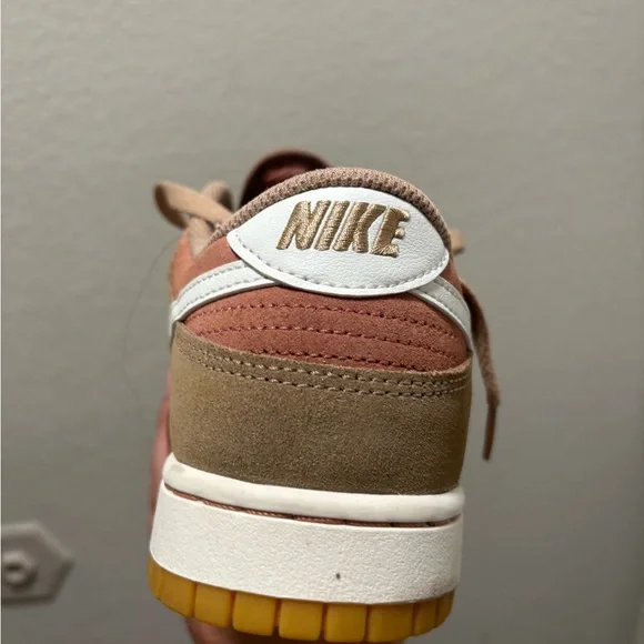 Nike dunk low coral - Picture 3 of 11